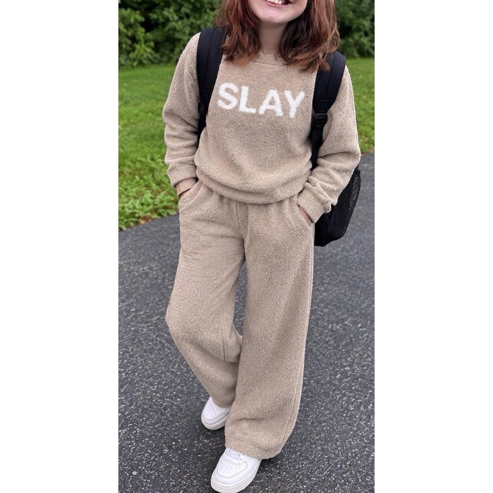 Cupcakes & Cashmere Beige "SLAY" Sweat Set (sz. 10/12) Fuzzy Sweat Suit, Lounge